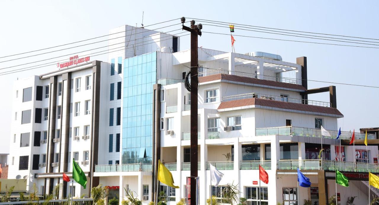 Vaishnavi Clarks Inn Buxar Exterior foto